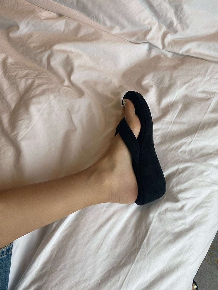 Cush Platform Flip-Flops