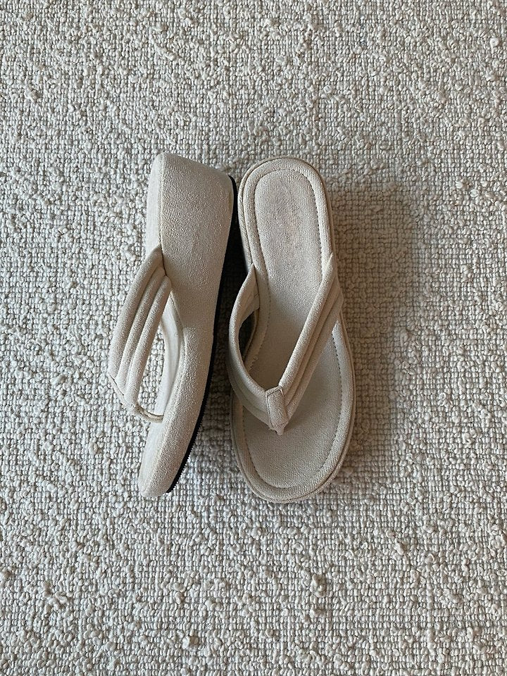 Cush Platform Flip-Flops