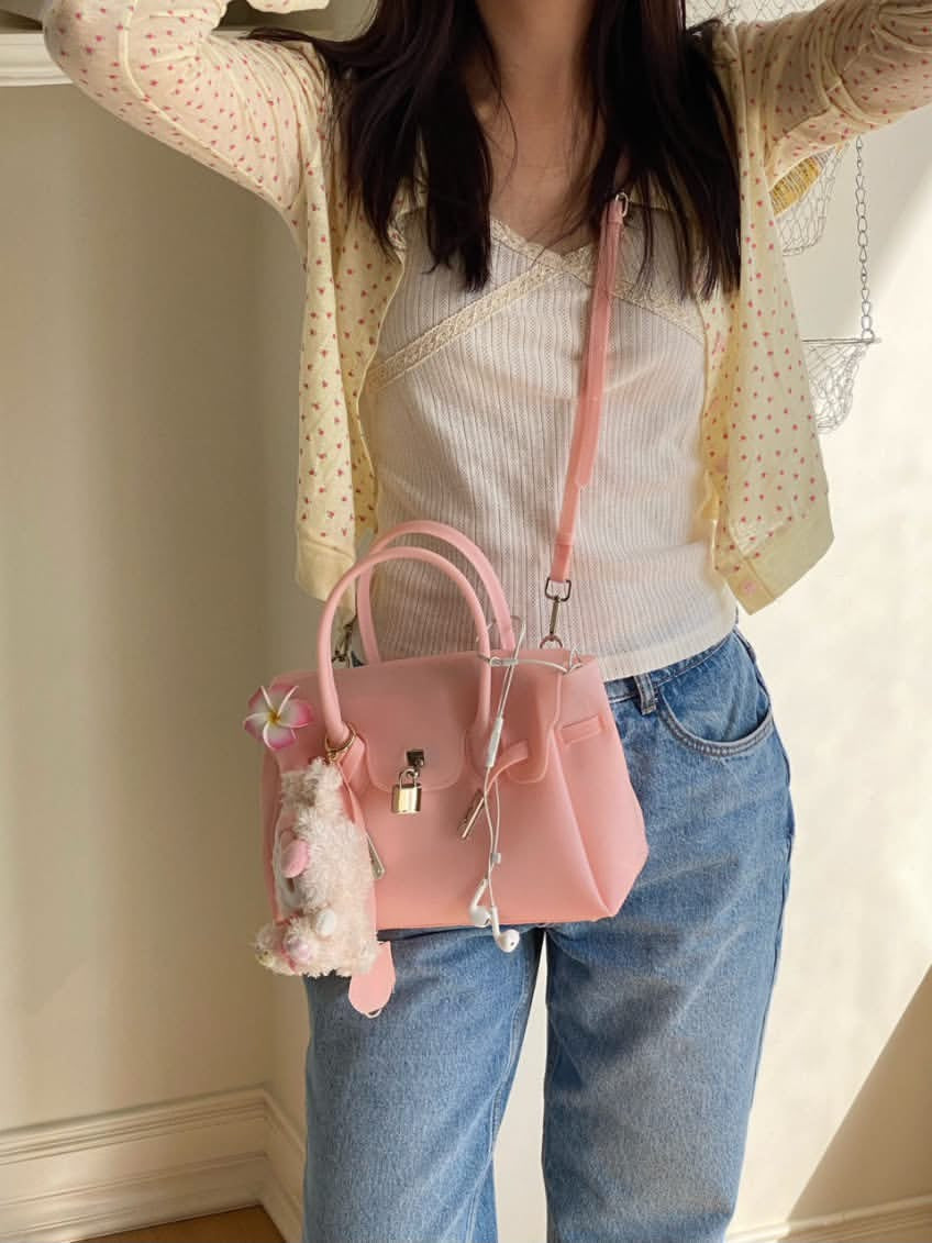 Jelly Buckle Shoulder Bag ✨ Y2K Clear Girl Tote ✨ Glossy Summer Handbag