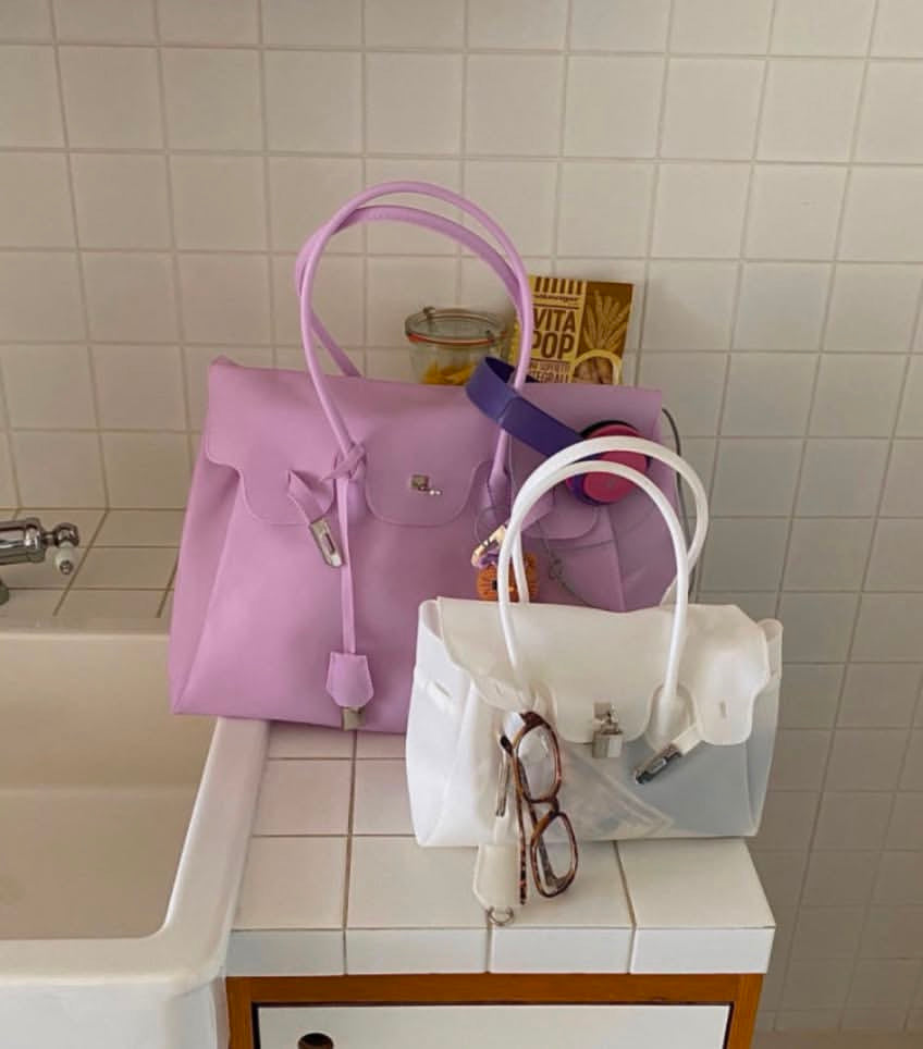 Jelly Buckle Shoulder Bag ✨ Y2K Clear Girl Tote ✨ Glossy Summer Handbag (Large)